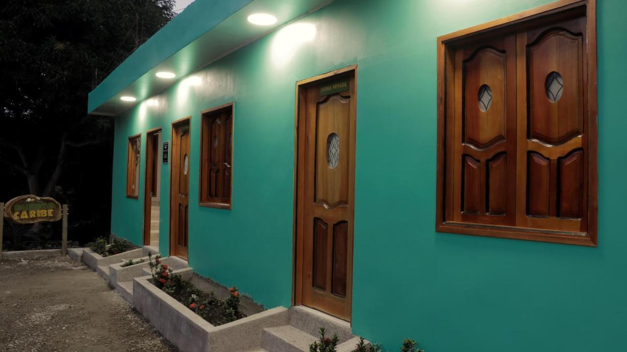 Puerto Caribe Hostal Guachaca Exterior photo